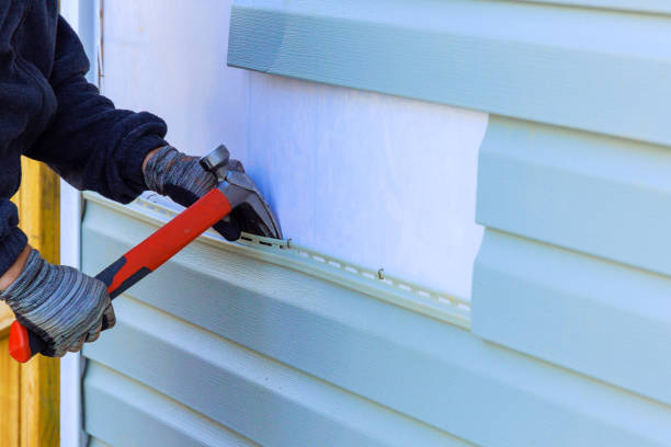 Affordable siding repair and maintenance services in Fruitridge Pocket, CA